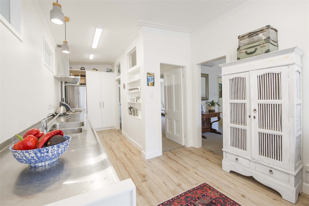 Fully-equipped Kitchen