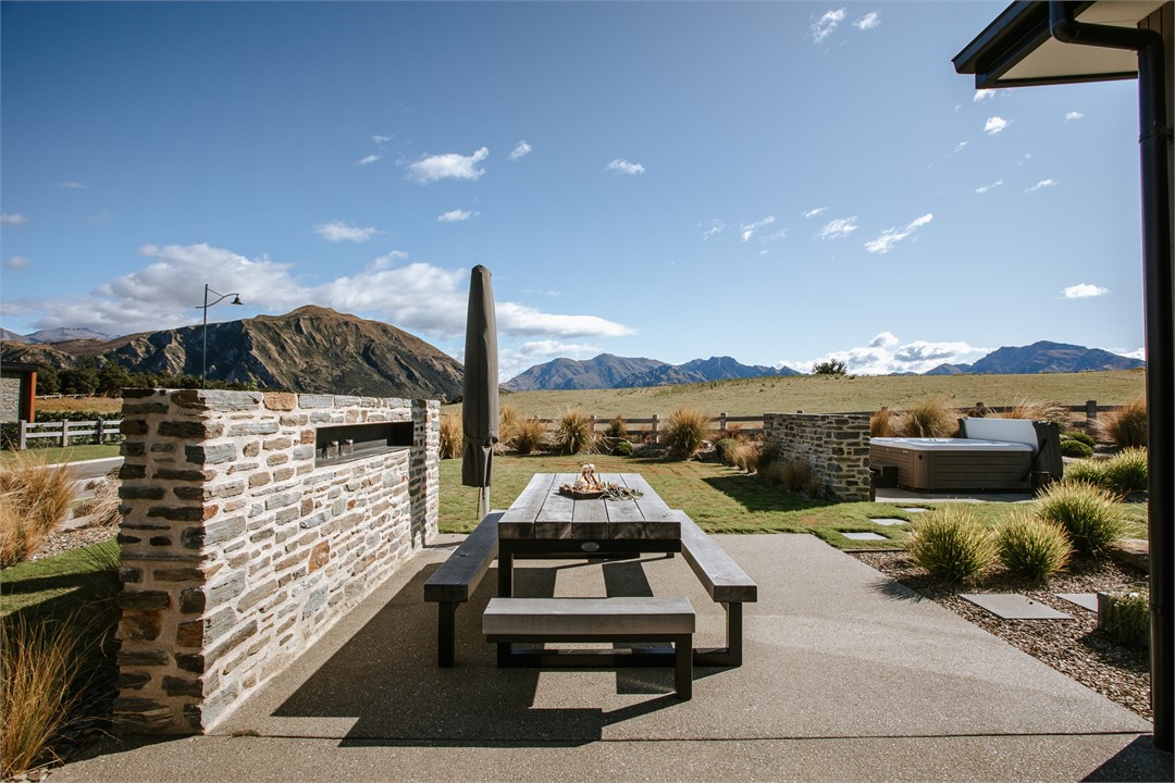 Release Wanaka - Bull Ridge Retreat