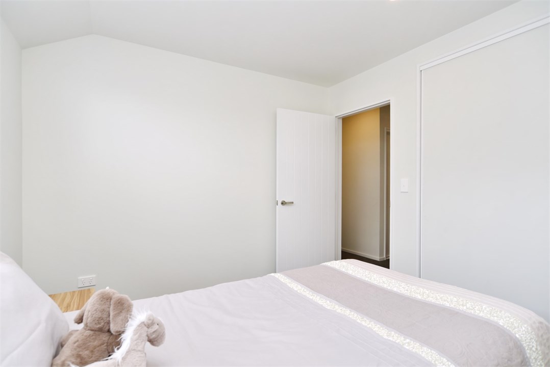 Bedroom 3 has a King Single bed