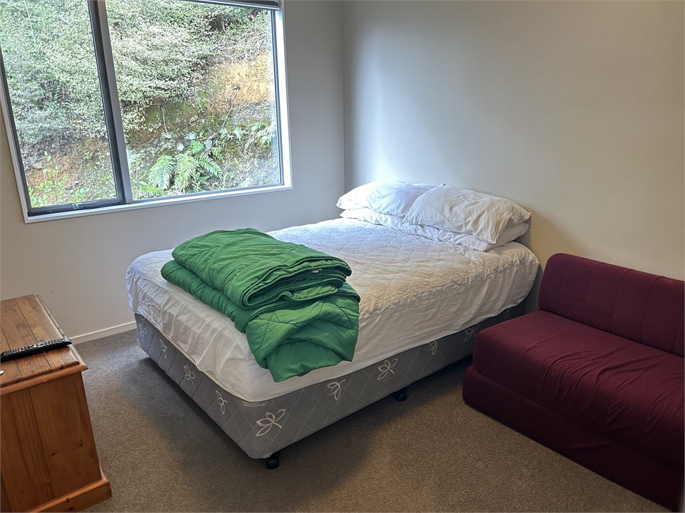 Double + Double pull out sofa Bedroom 3