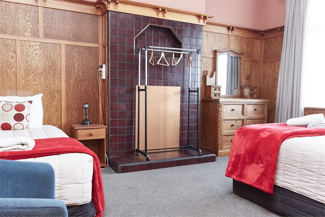 Bedroom – 1 x Double and 1 x Single