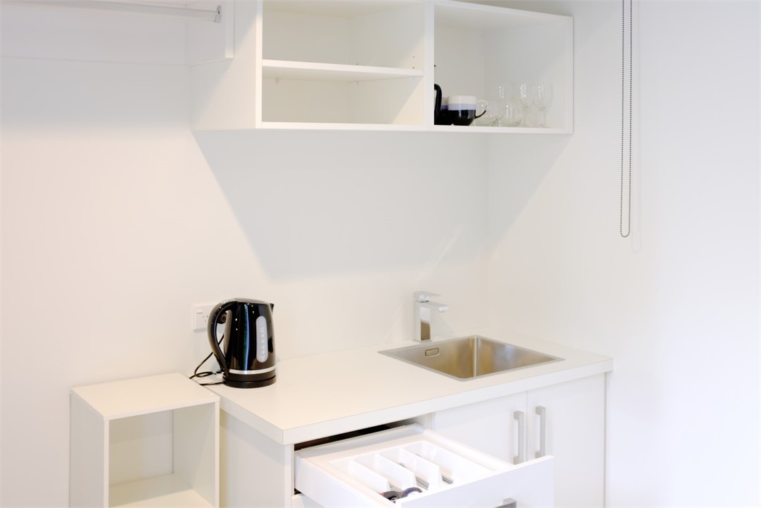 Kitchenette in Bedroom 1