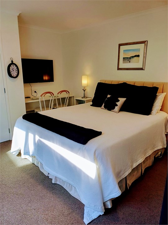 Sleep well in our King Sized bed with quality line