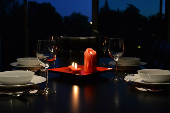 Everything you need to prepare and enjoy meals