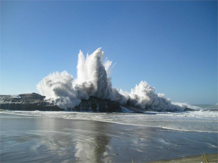wiew from kitchen window, high seas