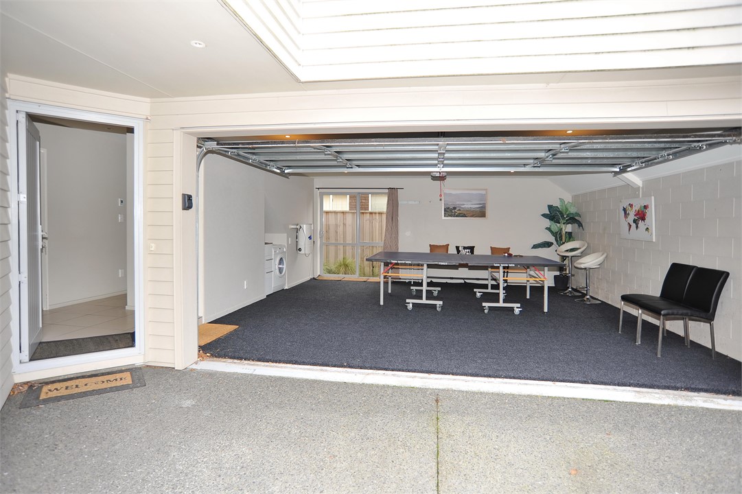 Regents B: Table tennis and laundry in the garage