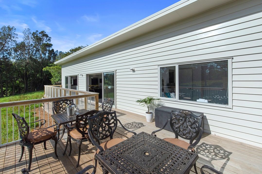 The Whitehouse (Bachcare) New Plymouth Holiday Home for rent