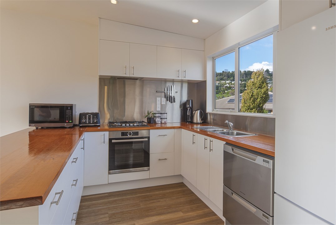 Fully-equipped Kitchen