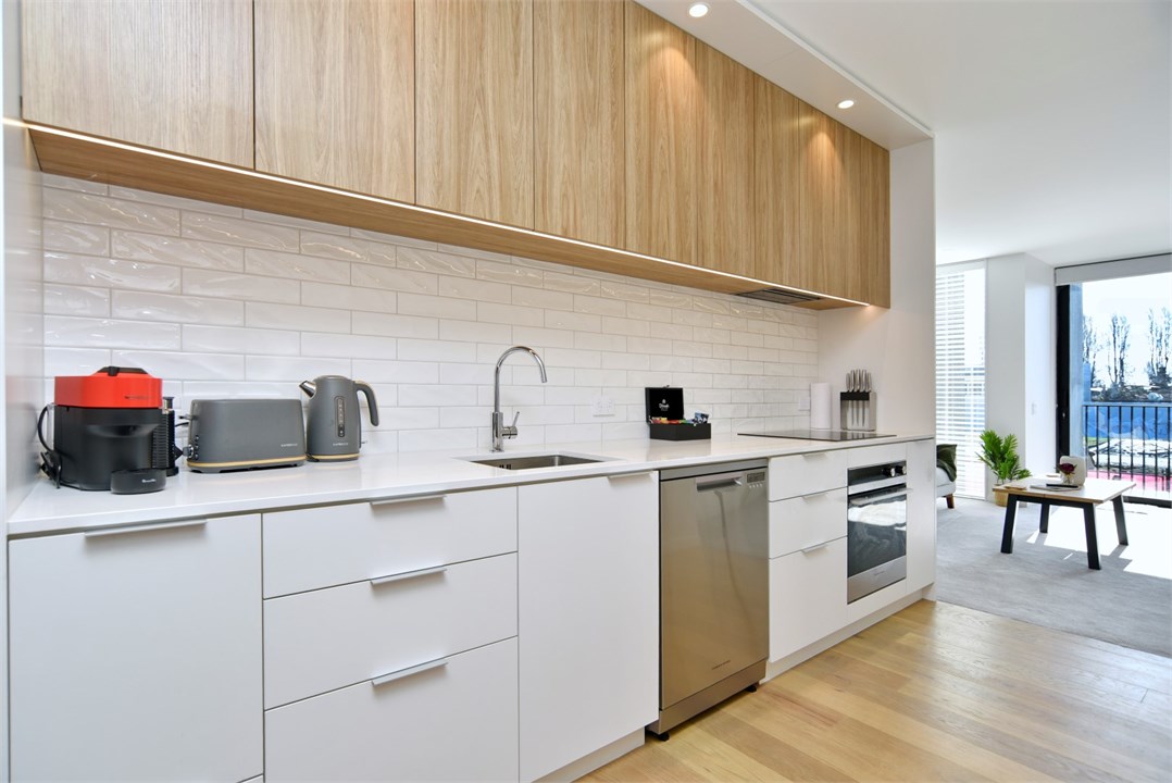 Kitchen area fully equipped
