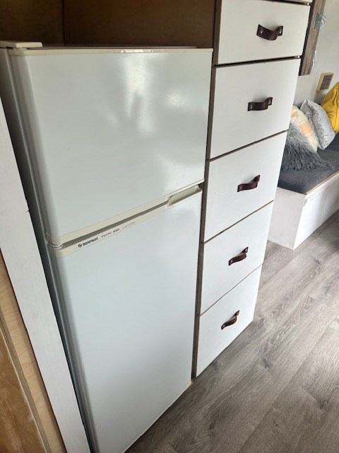 Fridge freezer with pantry drawers