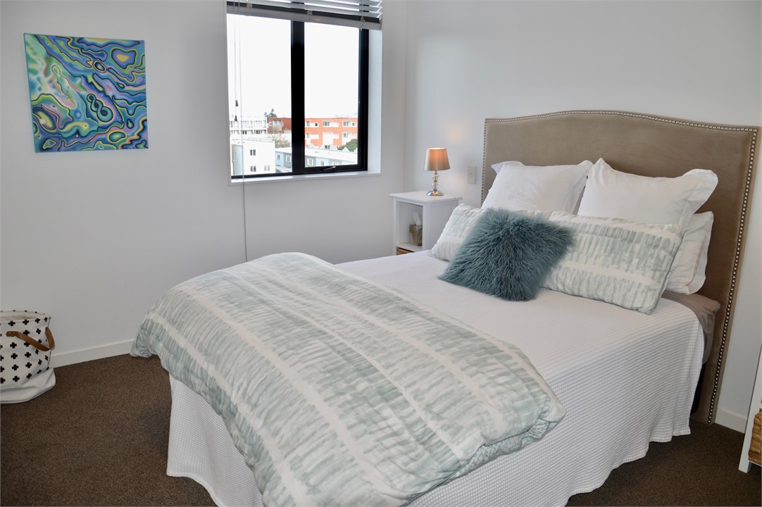 Master Bedroom with double ensuite shower and toil