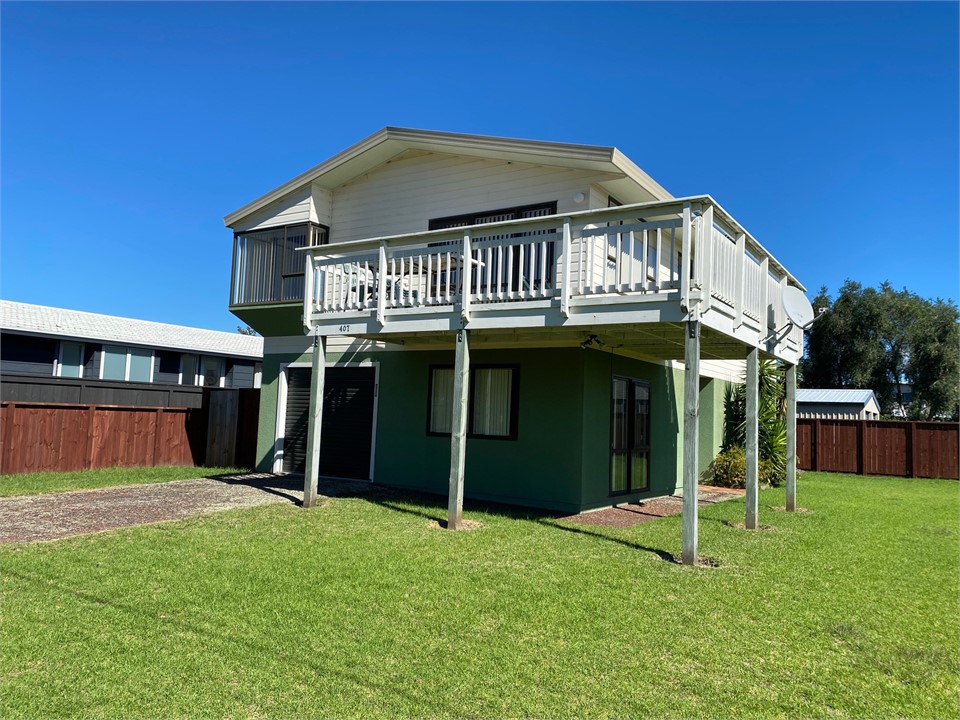 A HAPPY HOLIDAY ON THE HARBOUR 407 Harbour View Road, Whangamata