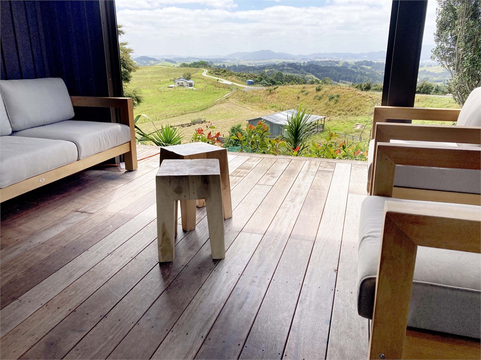 Outdoor Entertaining Room