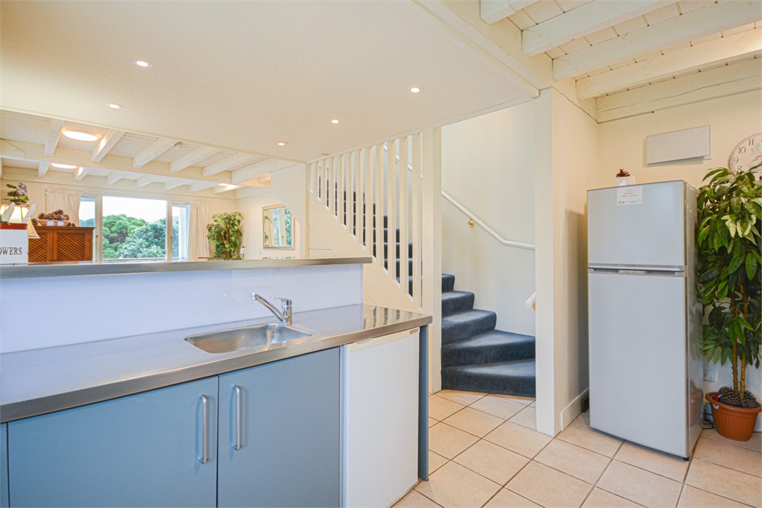 Fully equipped Kitchen area