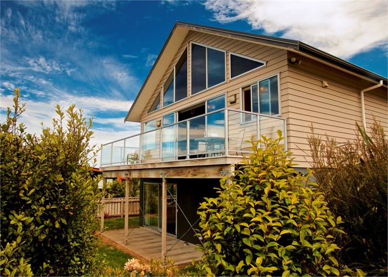 JF1 Back of house view