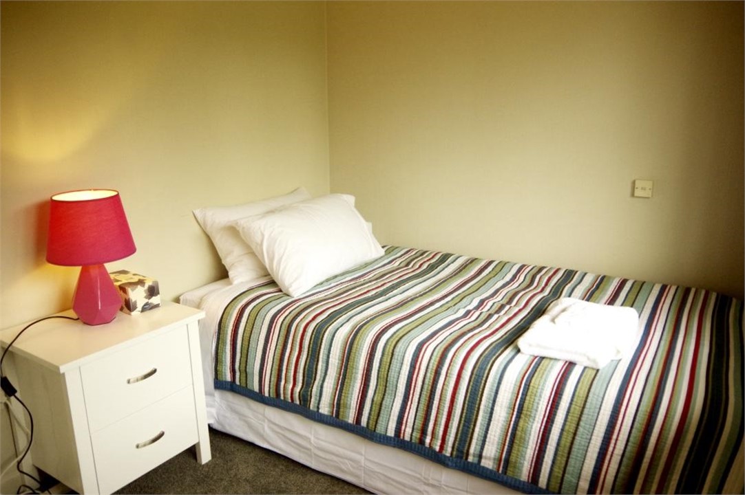 single room (garden view)