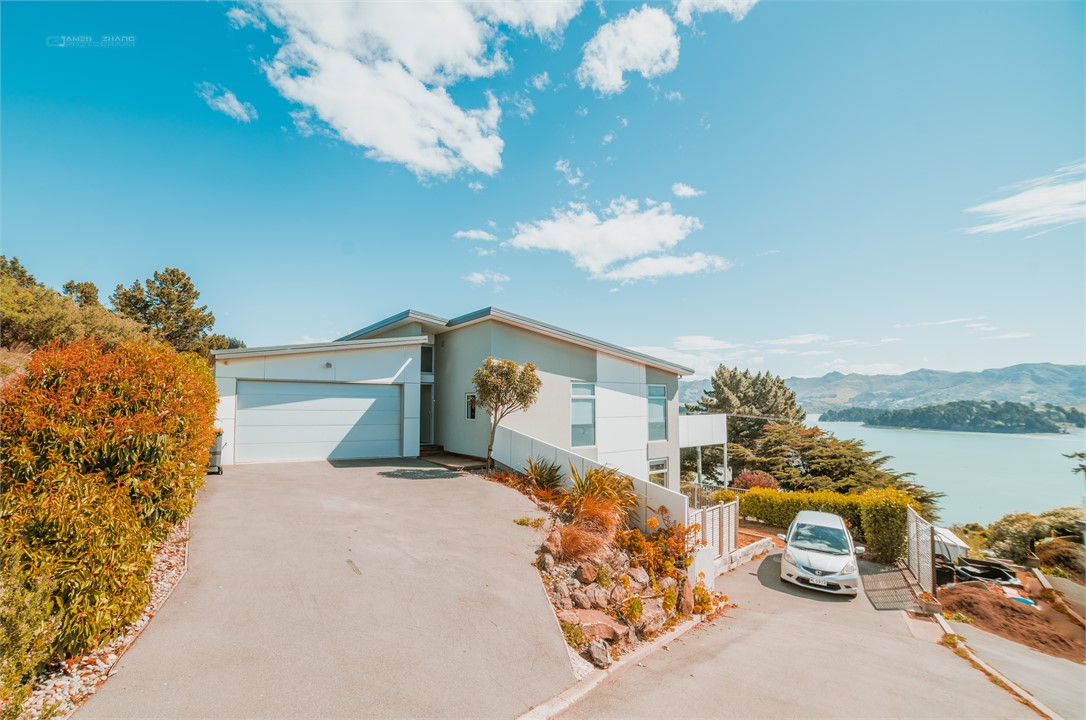 Plenty of off street parkings with internal access