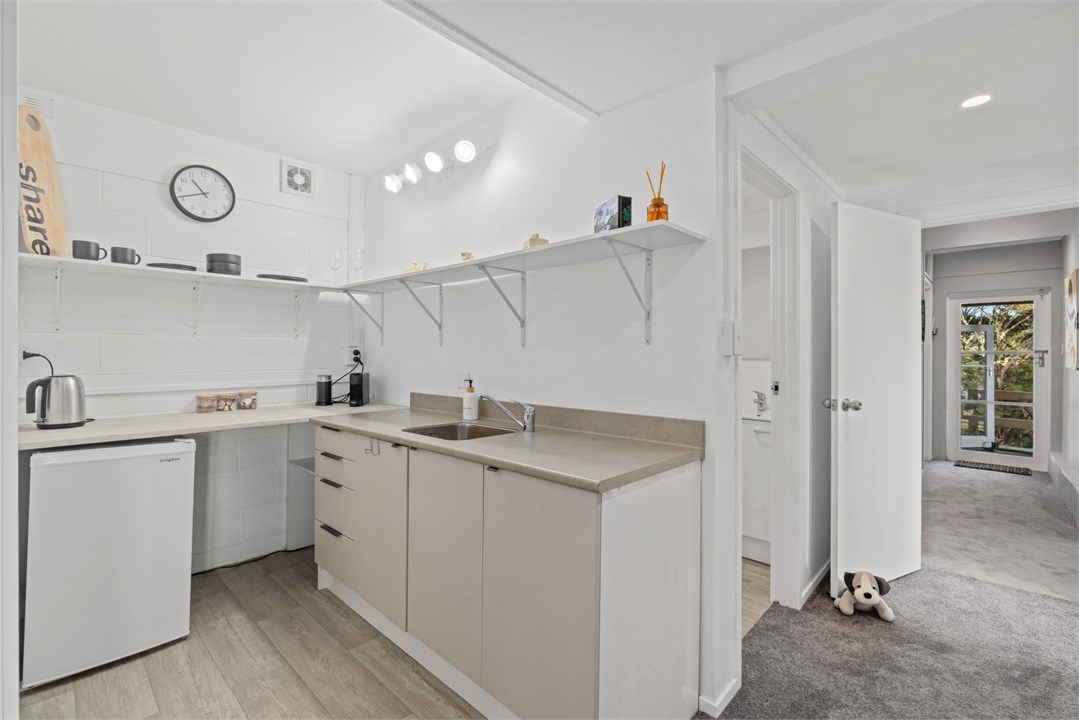 Downstairs Kitchenette