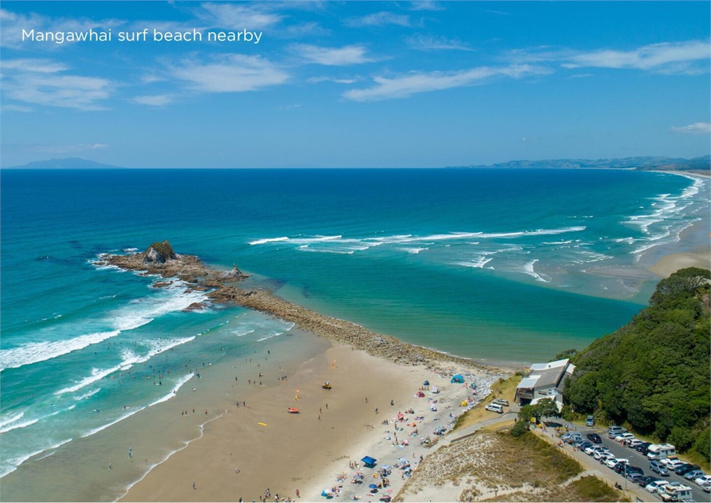 Mangawhai Heads Surf Beach