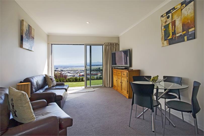 Views over Nelson & Tasman Bay