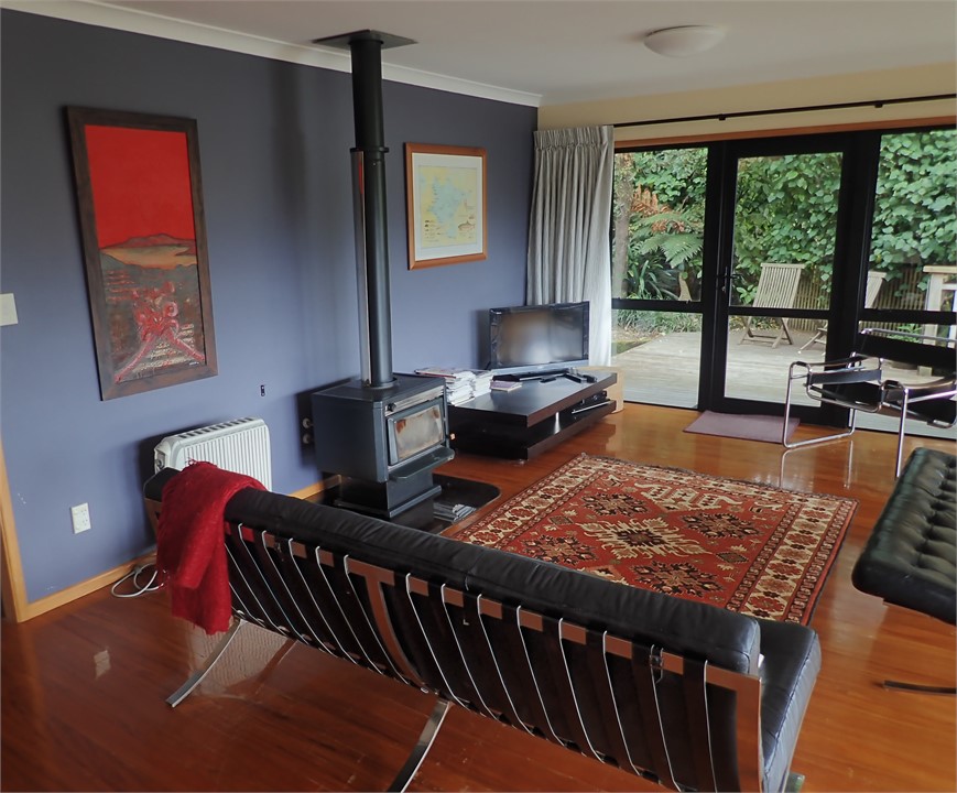 Fireplace and Sky TV.