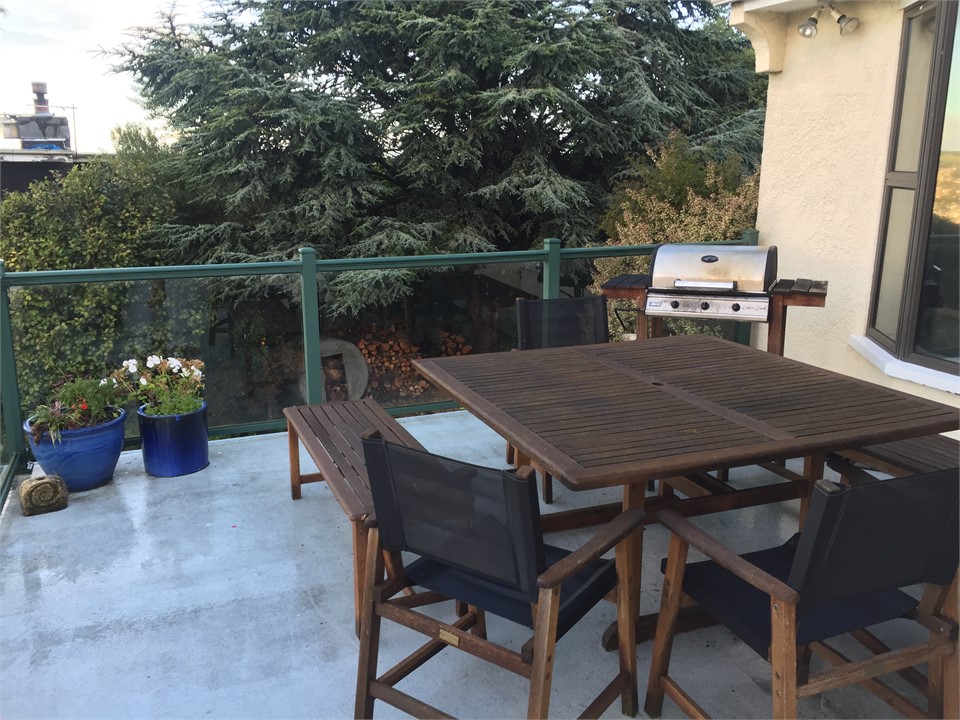 Deck, BBQ, outside dining