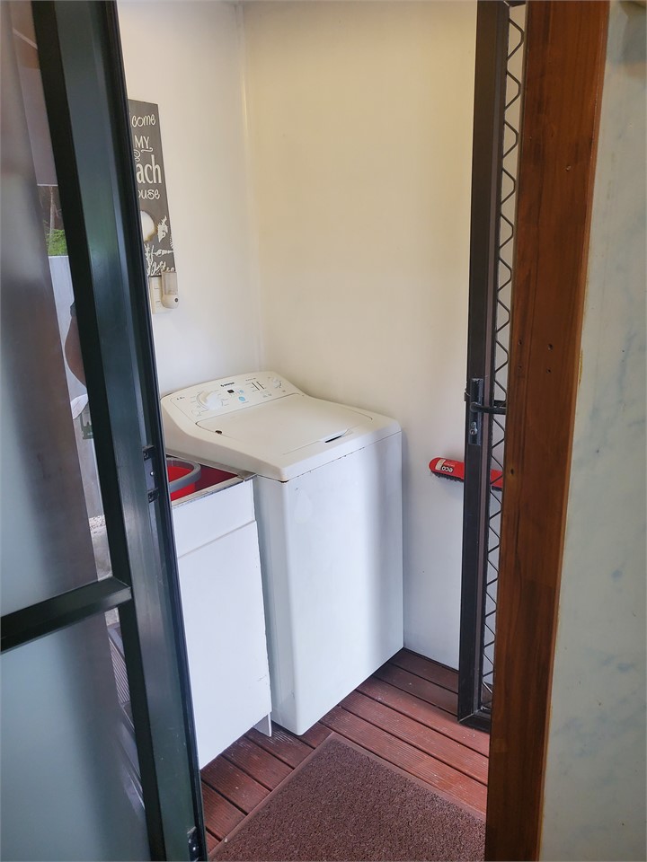 Washing machine & tub