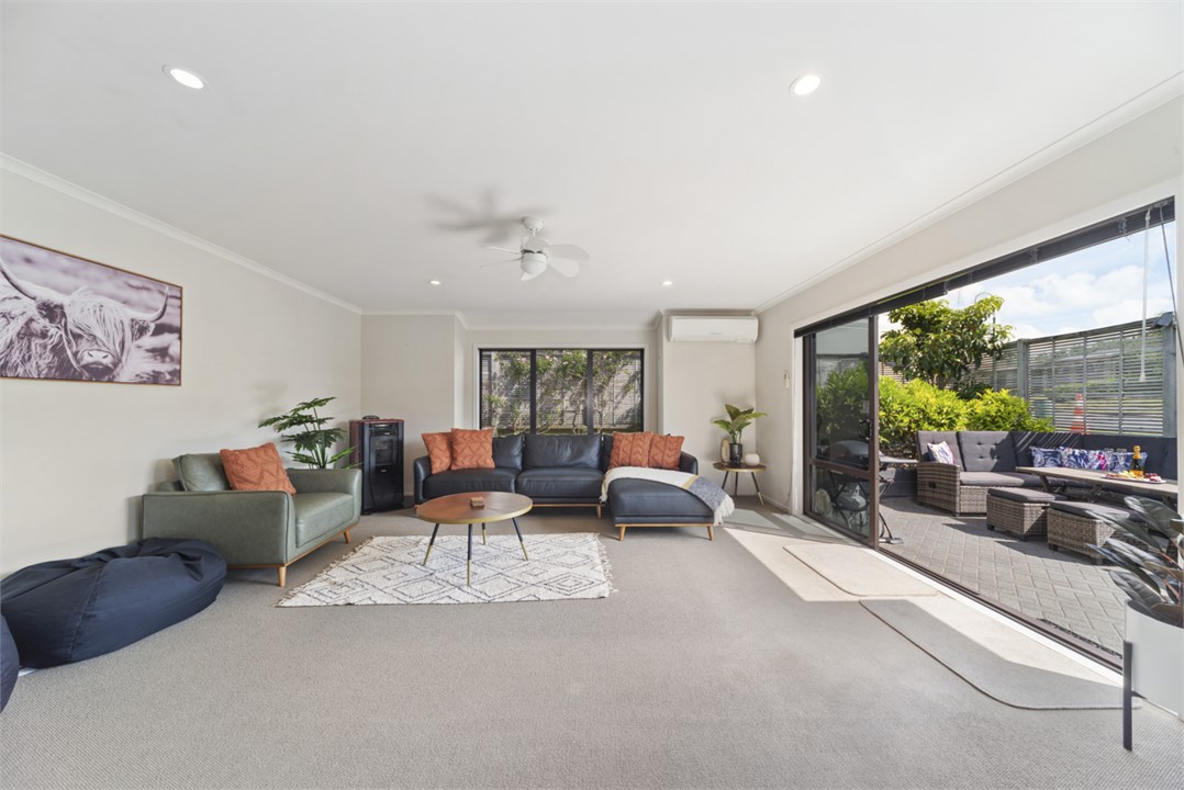 Lounge & entertaining area