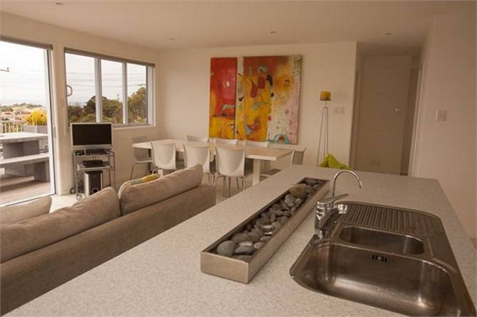 Lounge holiday house rental Waiheke