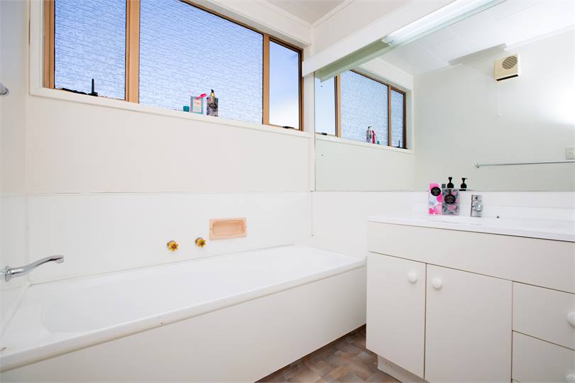 Bathroom: Bath and Basin