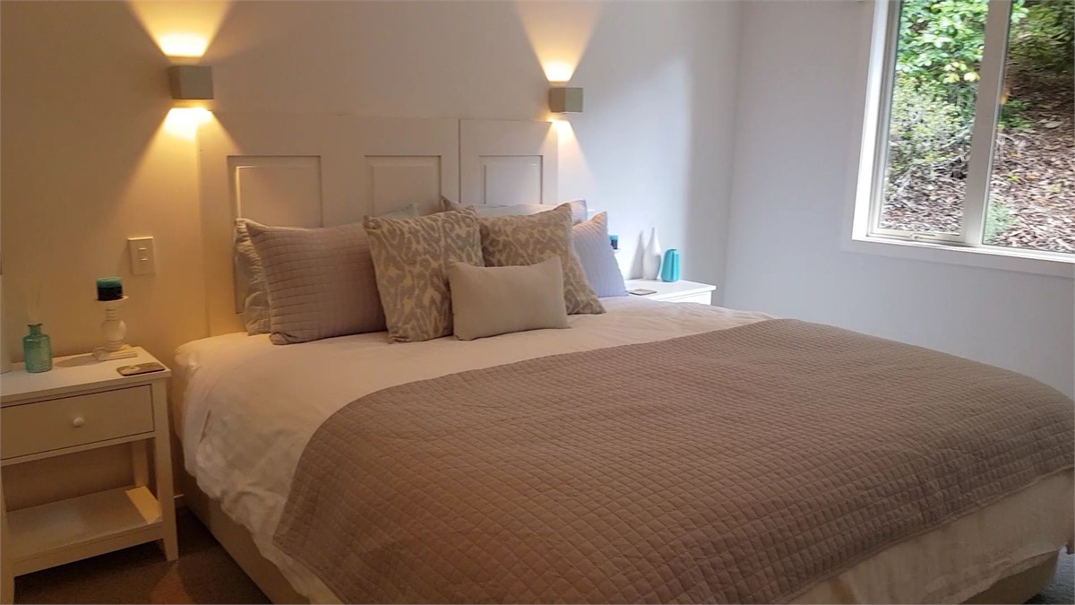 The Aviary Suite Bedroom