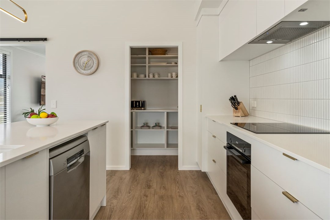 Well equipped open plan kitchen with Nespresso cof