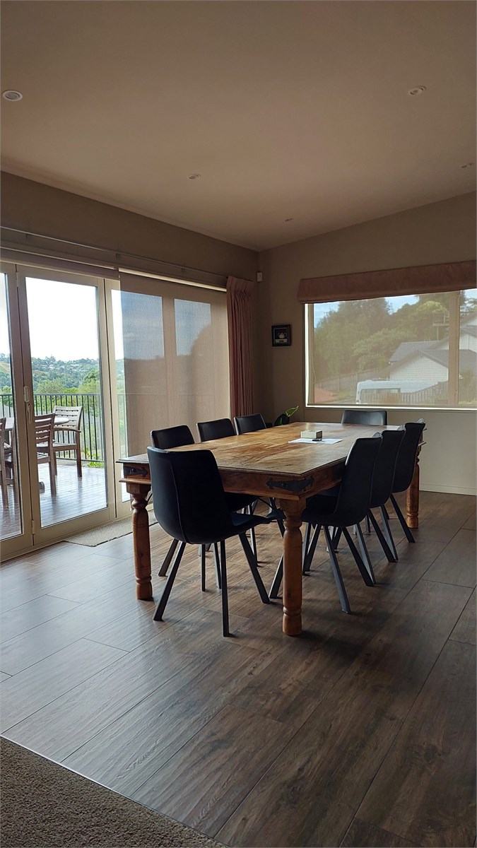 Dining Room beside Kitchen