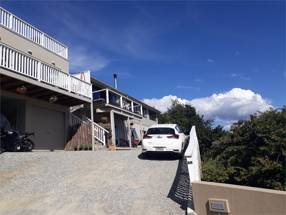 Building block & Parking