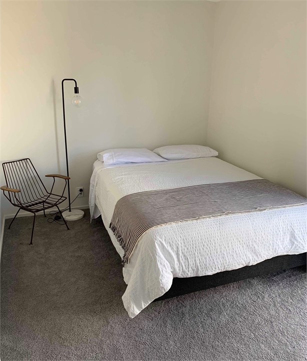 Middle bedroom (also has a single bed)