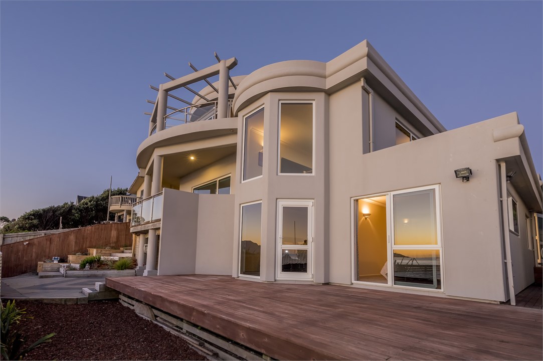 The second and third bedroom on ground floor with 