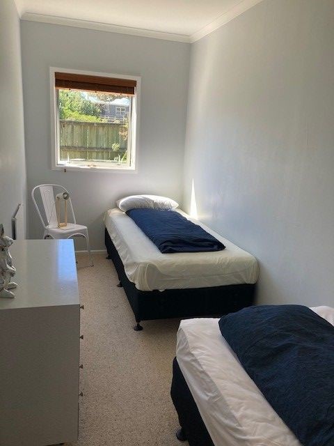 Twin room downstairs