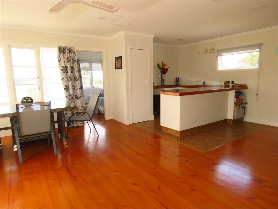 Upstairs Living Area 1