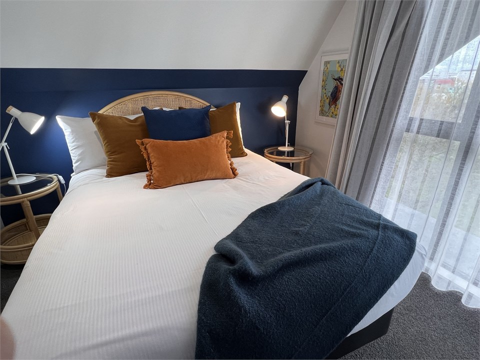 Bedroom 2 has a Double bed