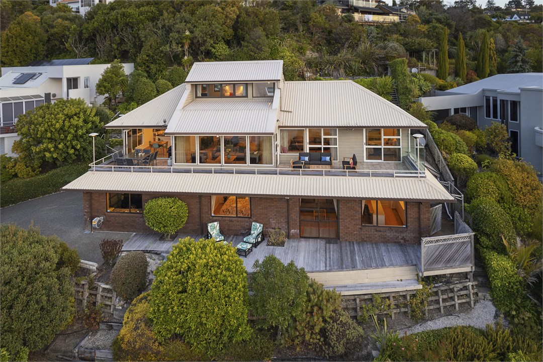 Aquavista - Nelson Waterfront Holiday Home