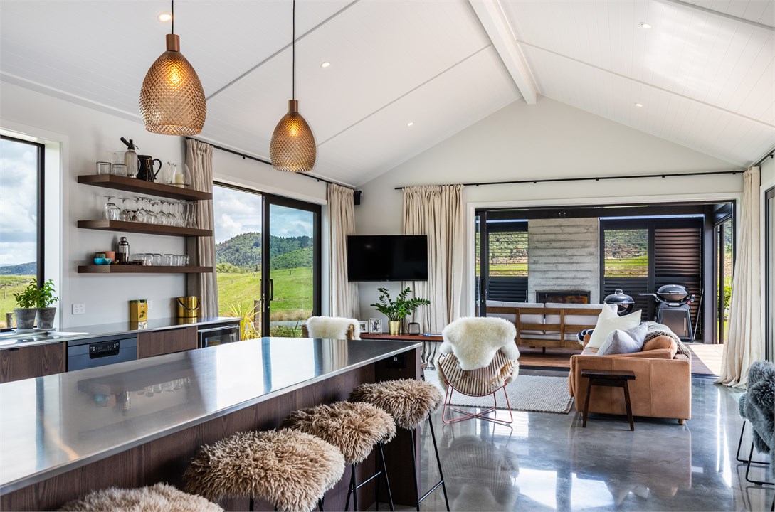 Indoor Outdoor flow throughout