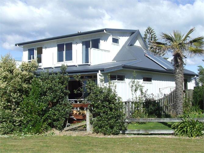 Esther's Cottage from the reserve