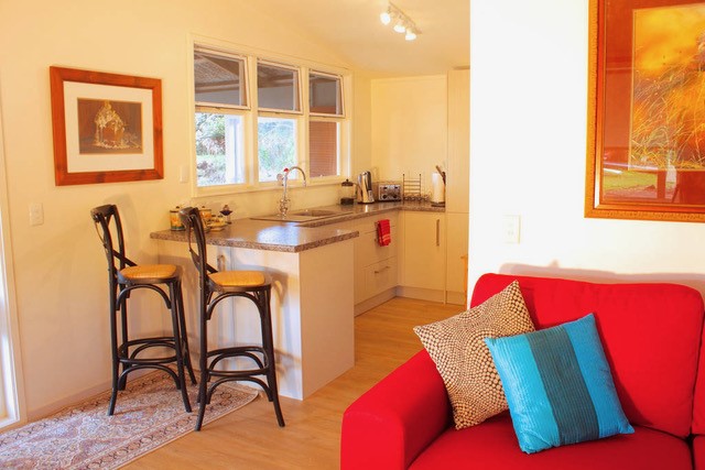 Cottage Kitchenette (sink, microwave, jug toaster,