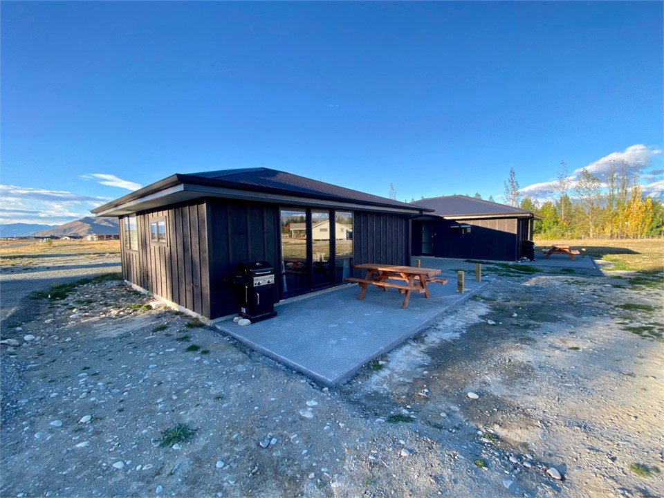 Tussock Treasure EXCLUSIVE USE Twizel for rent Holiday Houses