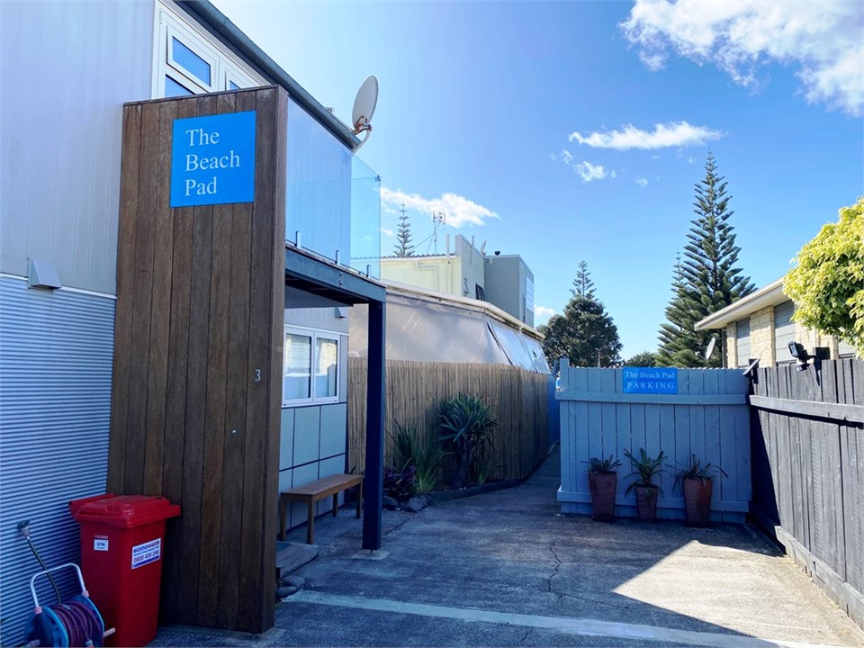 The Beach Pad Orewa Beach Orewa Beach Townhouse for rent Holiday