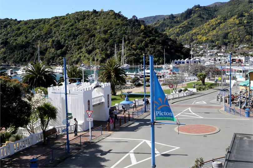 VIEW FROM BALCONY DOWN STREET