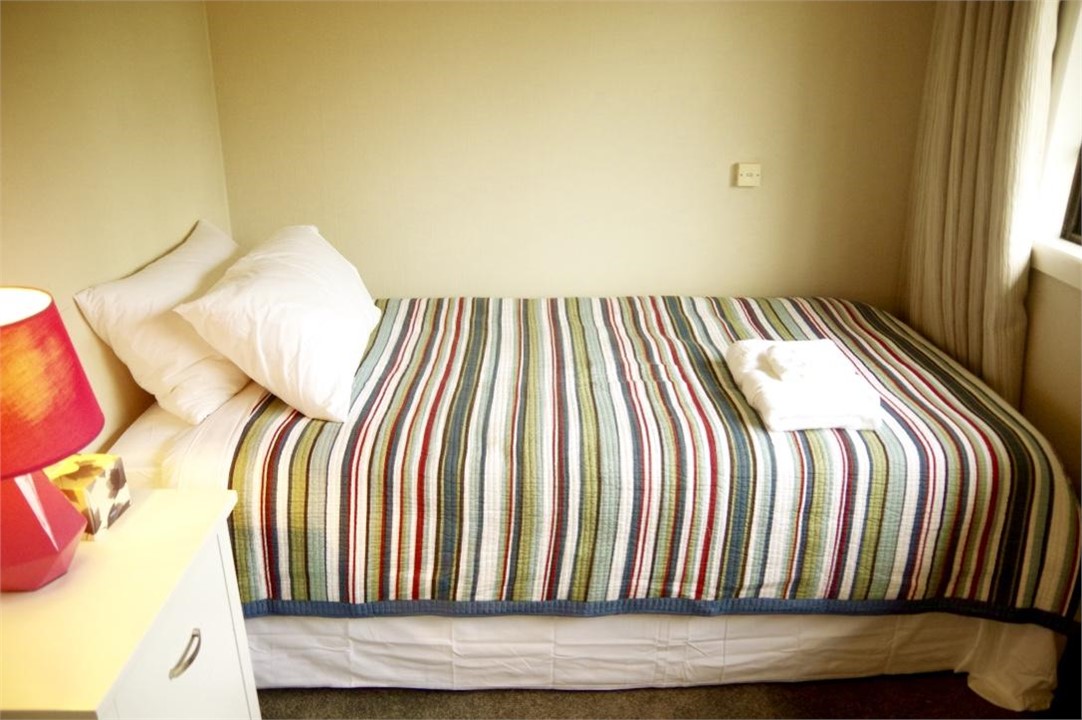 single room (garden view)