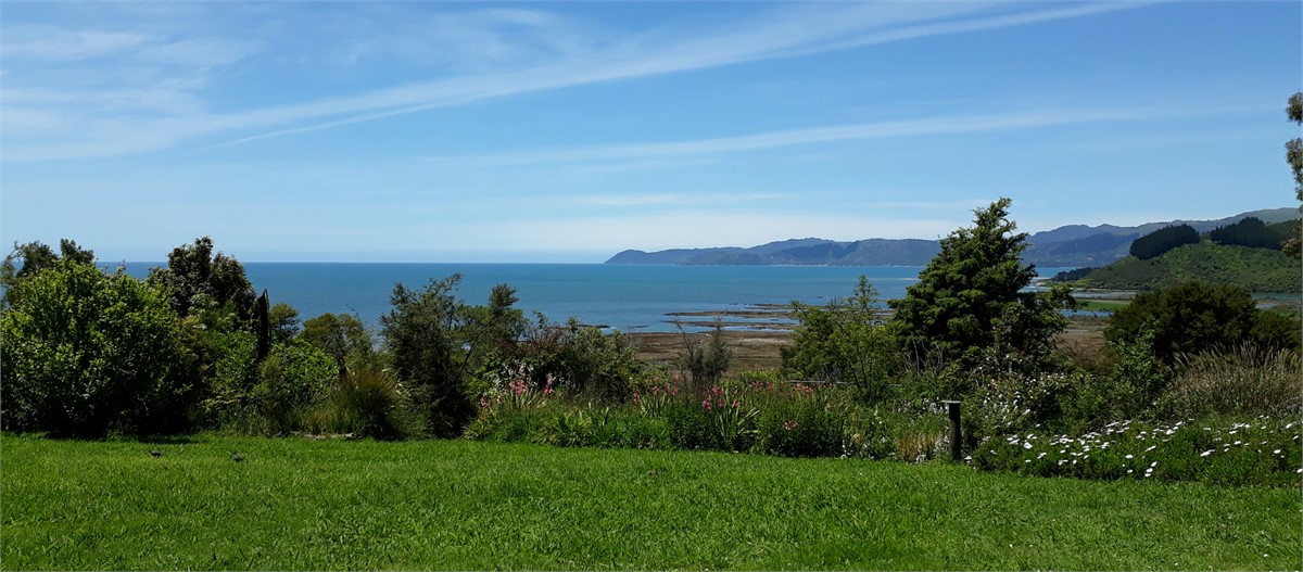 Abel Tasman National Park in the distance