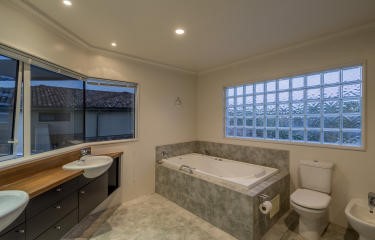Master Ensuite