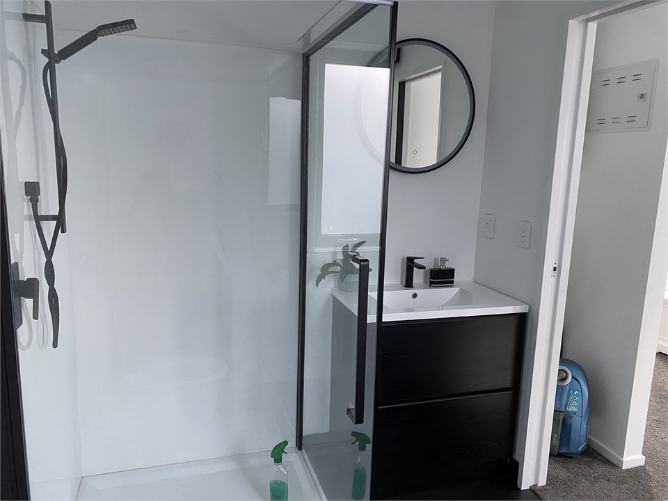 Bathroom with washing machine